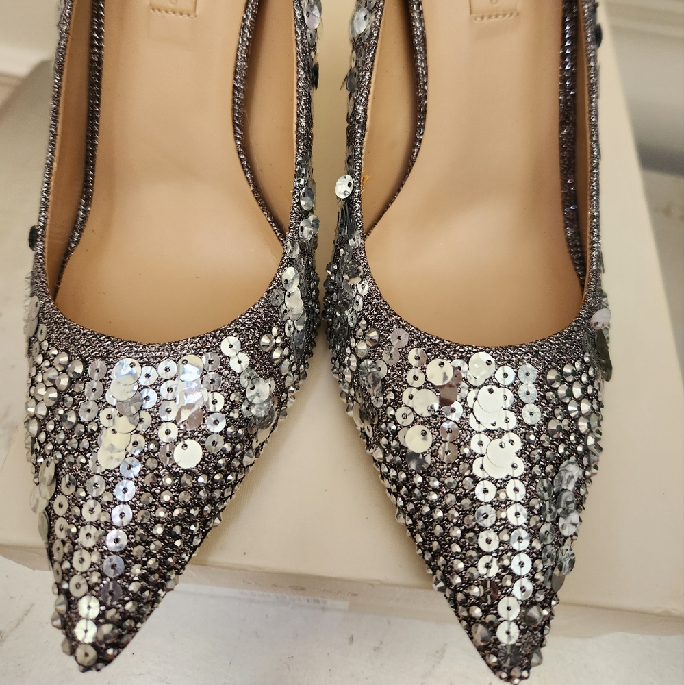 IM-GREYSON METALLIC MOSAIC PUMPS 9.5M